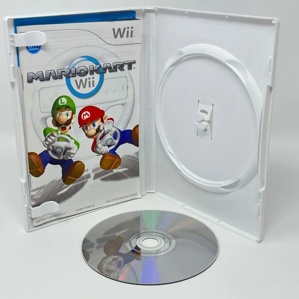 Nintendo Mario Kart Wii Video Game Complete w Manual Case Disc Classic Racing E